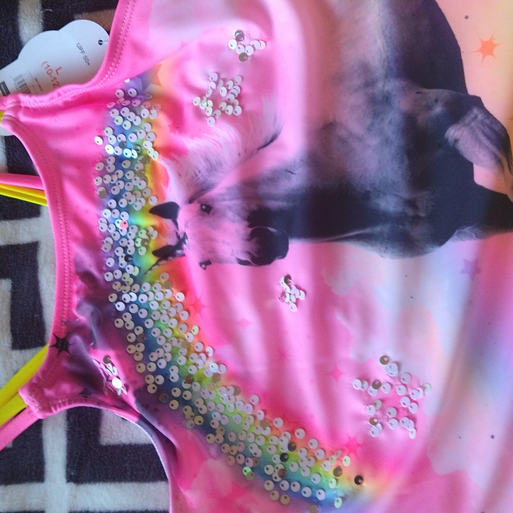 Swim suit - Picture 5 of 7